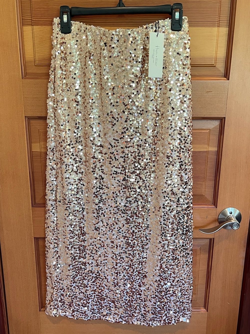 CLOSET CLOSEOUT SALE - Sequin Midi Skirt in Rose/Gold - NWT
